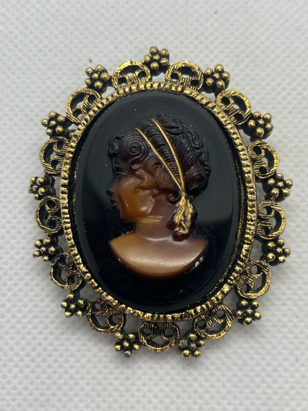 Vintage Tortoise Shell Gold-Tone Cameo Brooch Pin or Pendant